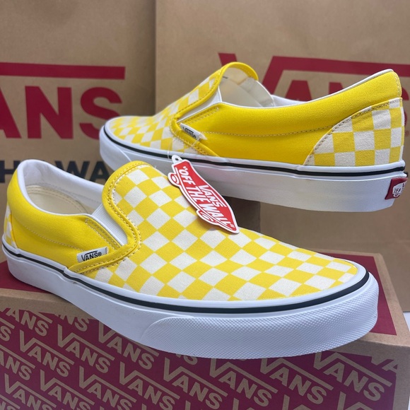Vans Men's Classic Slip-On (Checkerboard) Cyber Yellow Sneakers
VN0A33TB42Z - Picture 9 of 16